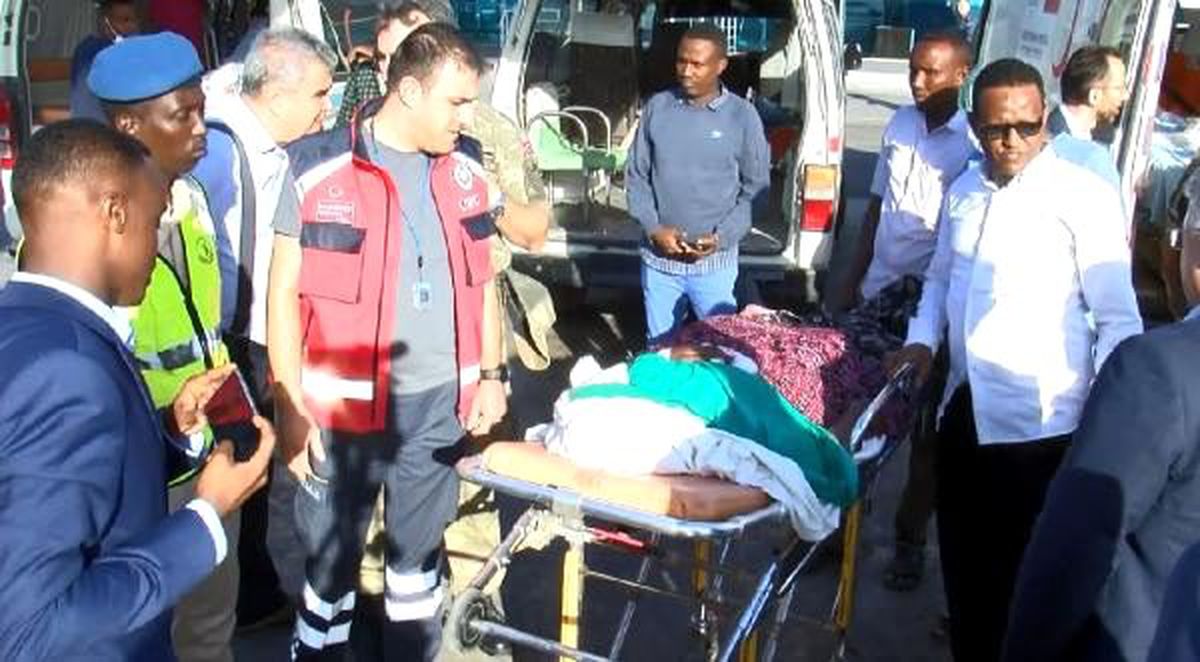 Türk sağlık ekibi Mogadişu\'da