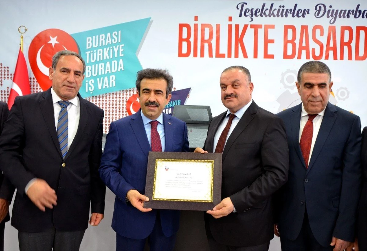 Vali Güzeloğlu\'ndan Dicle Elektrik\'e teşekkür belgesi