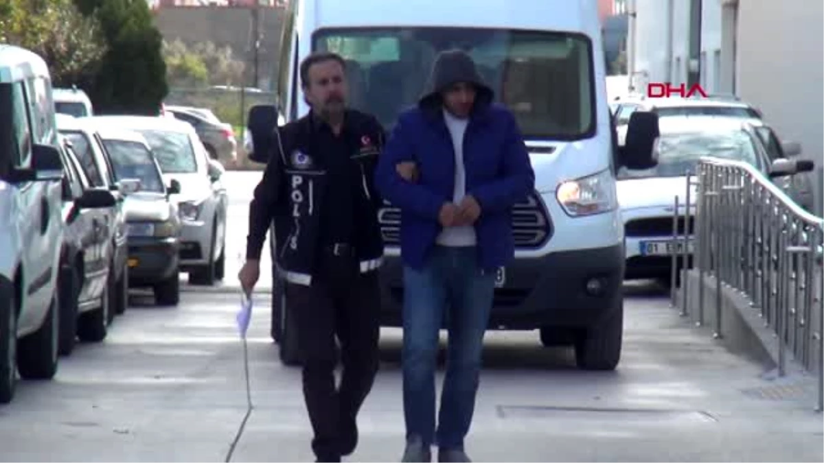 Adana çorabından 5,45 gram uyuşturucu çıktı, tutuklandı