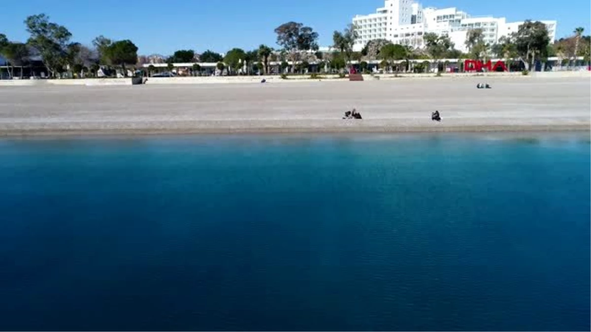 Antalya konyaaltı sahili\'nin iptal edilen ihalesi yargıya taşınıyor