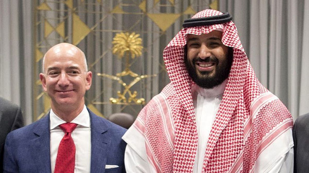 Suudi Arabistan yönetimi Veliaht Prens Selman\'ın Jeff Bezos\'un telefonunu hacklediği iddiasını...