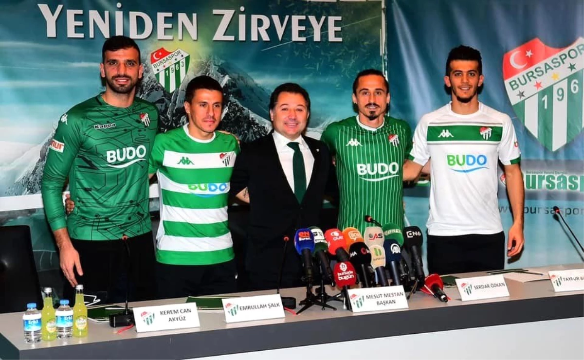 Bursaspor\'da dörtlü imza