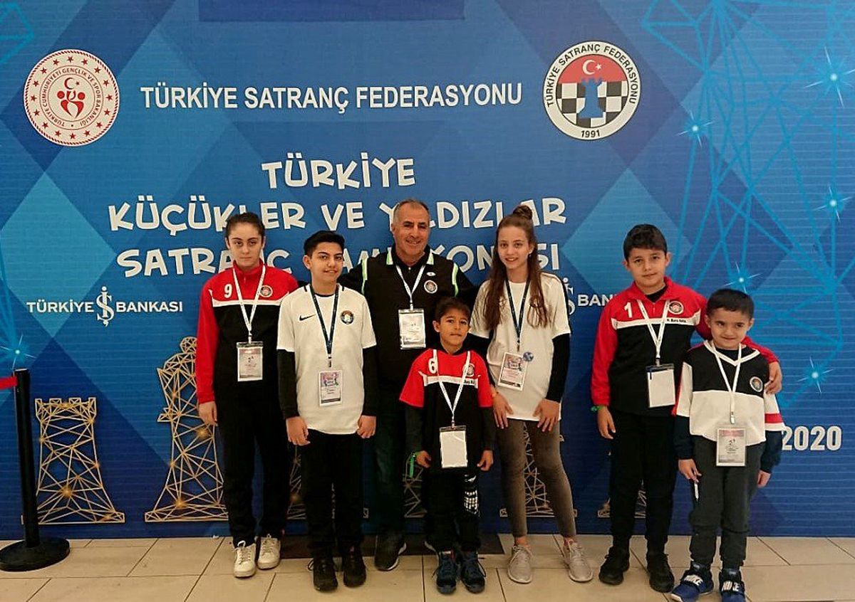 Çeşmeli satranççılar Türkiye şampiyonasında