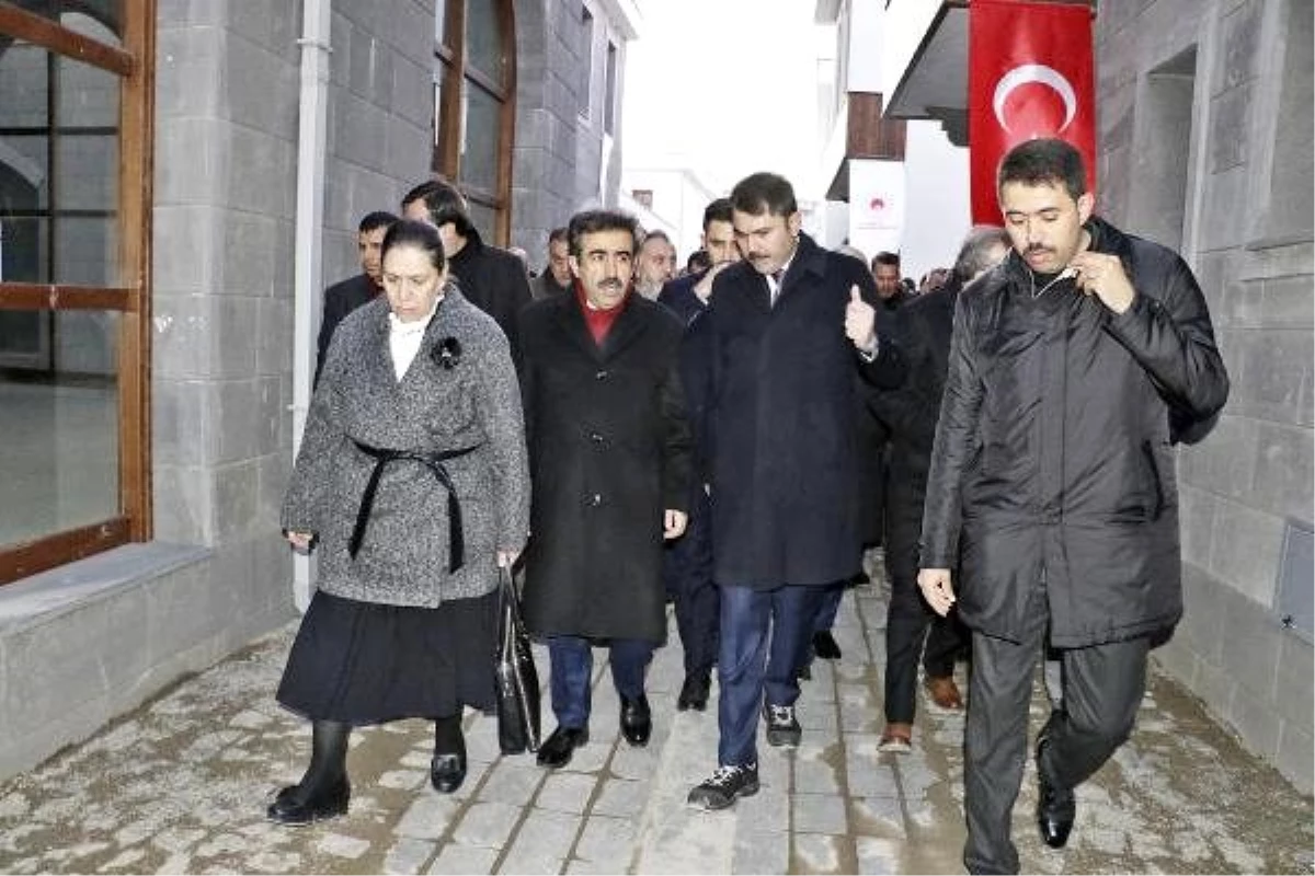 Çevre ve Şehircilik Bakanı Kurum, Diyarbakır\'da (3)