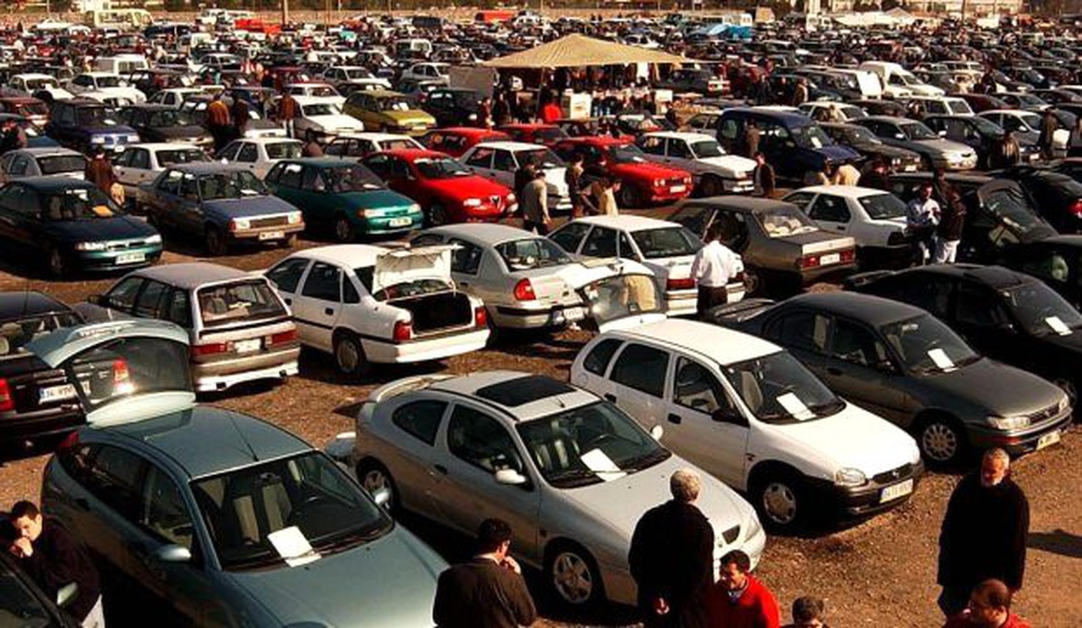 İkinci el araçta yönetmelik tarihi yeniden uzatıldı