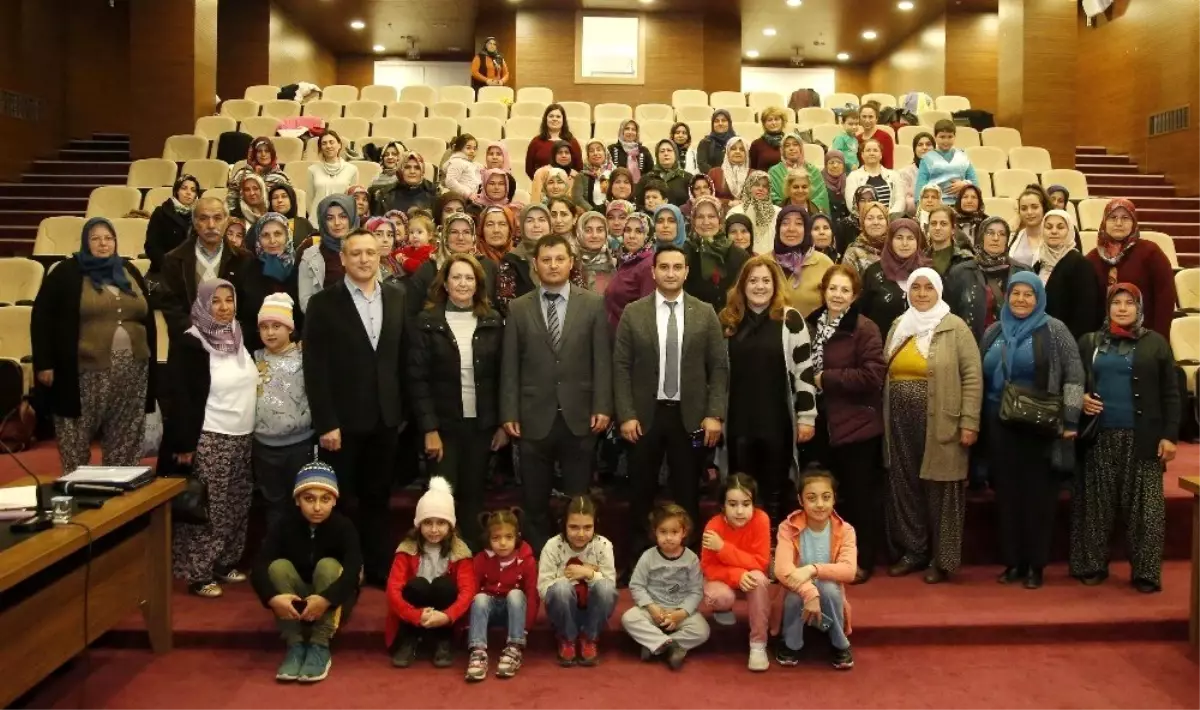 Kadın Çiftçilere "İyi Tarım Uygulamaları" eğitimi