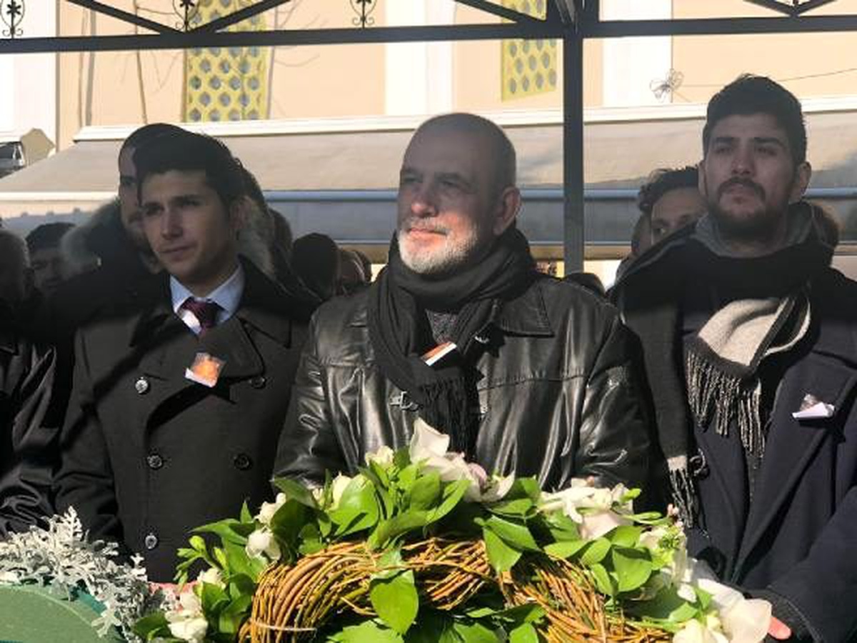 Kansere yenik düşen Ayça Akmansoy son yolculuğuna uğurlandı