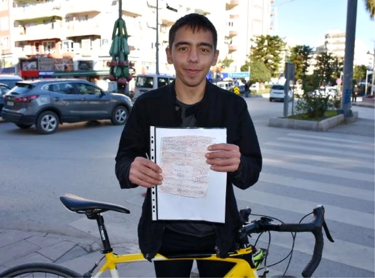 Kırmızı ışıkta geçen, kasksız bisikletliye 420 lira ceza
