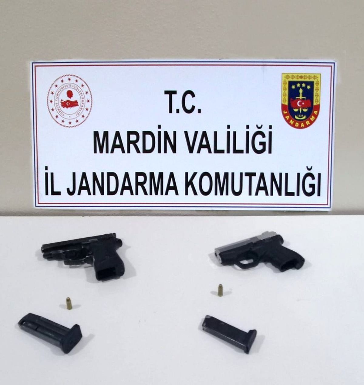 Mardin\'de silah kaçakçısı suçüstü yakalandı