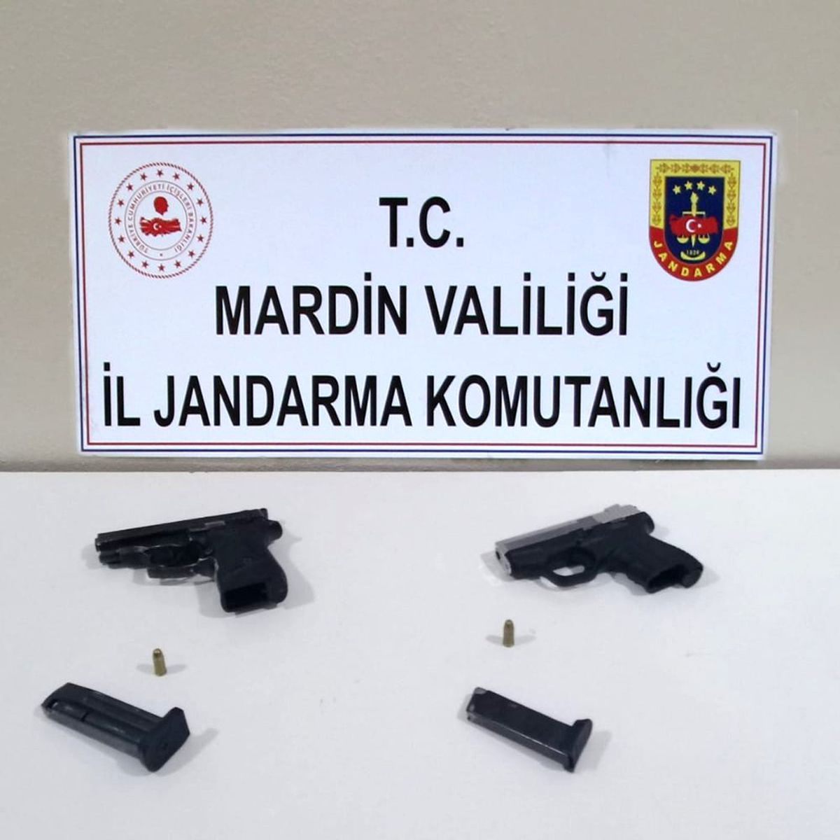 Mardin\'de silah kaçakçısı suçüstü yakalandı