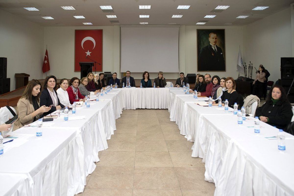 Mersin\'deki kadın kooperatiflerinin sorunları masaya yatırıldı