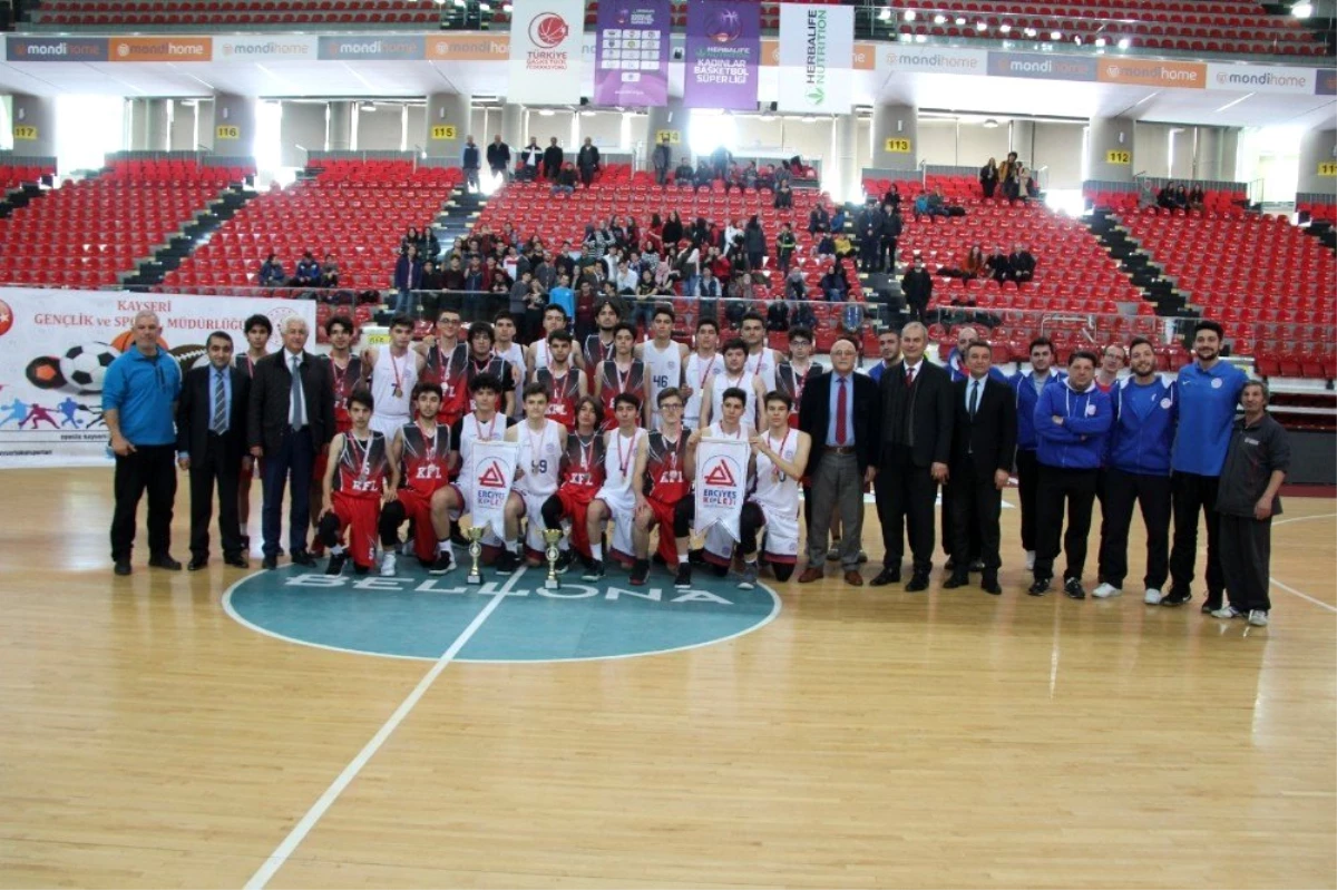 Okullar arası Genç (A) Erkekler Basketbol İl Birinciliği sona erdi