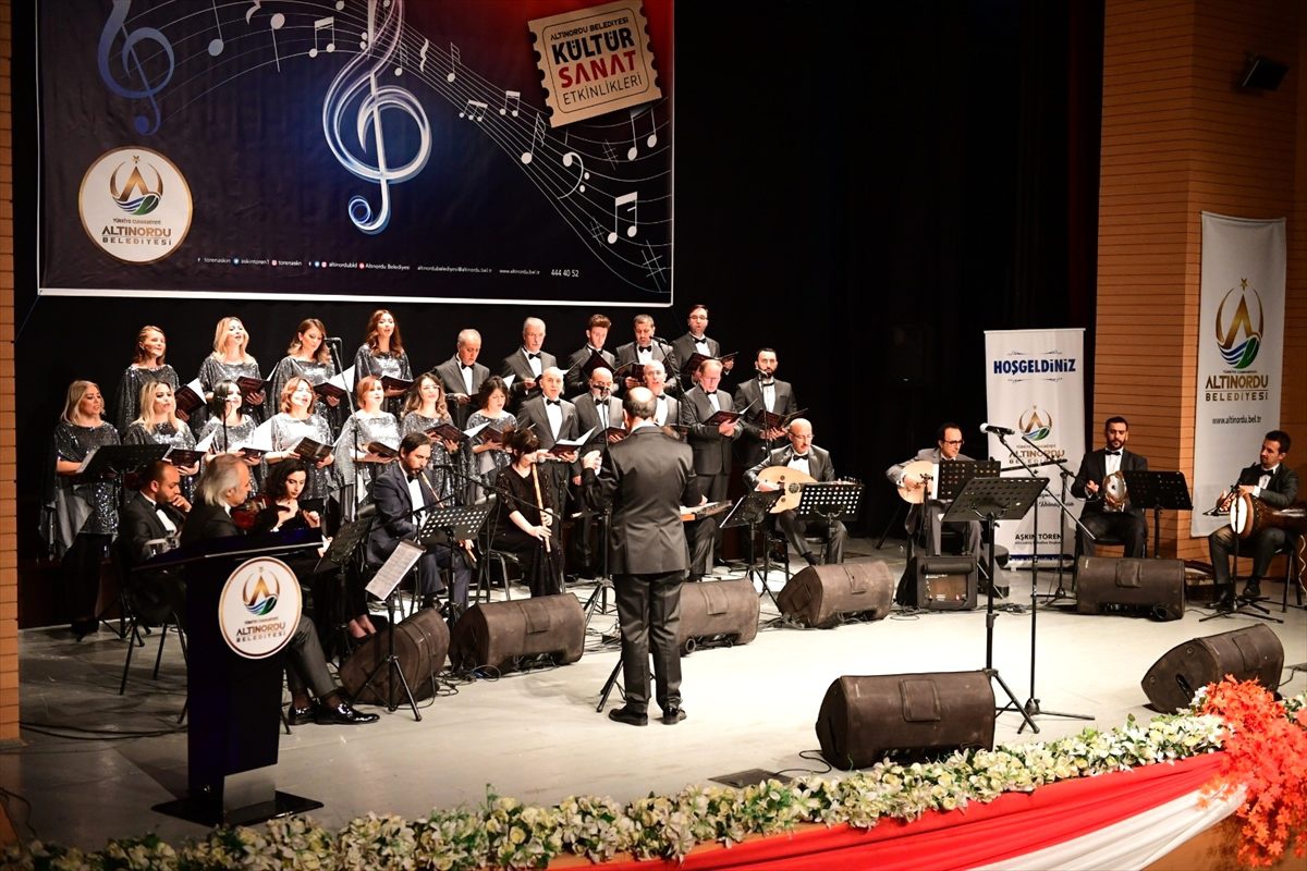 Ordu\'da Türk sanat müziği konseri düzenlendi