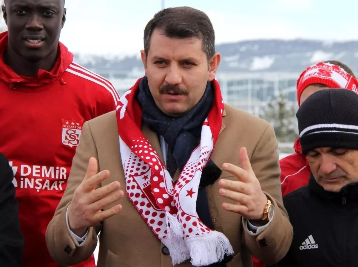 Sivas Valisi Salih Ayhan\'dan Sivasspor açıklaması