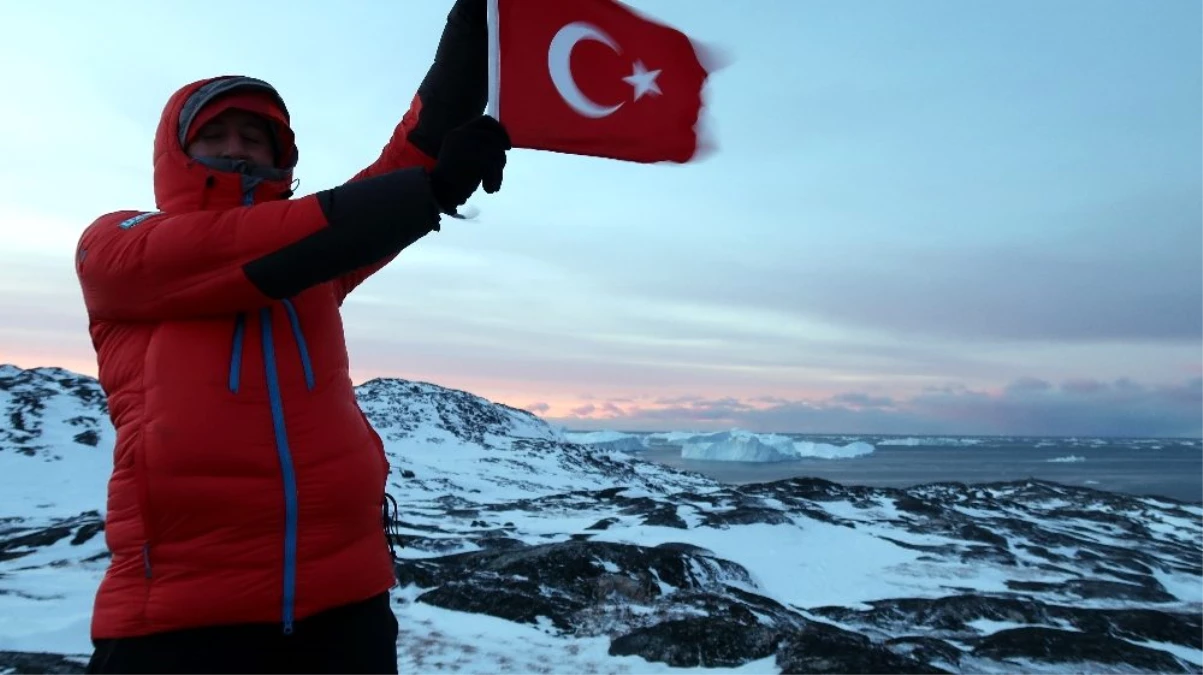 Türk ekip Grönland\'daki buzul vadisini kızakla böyle geçti