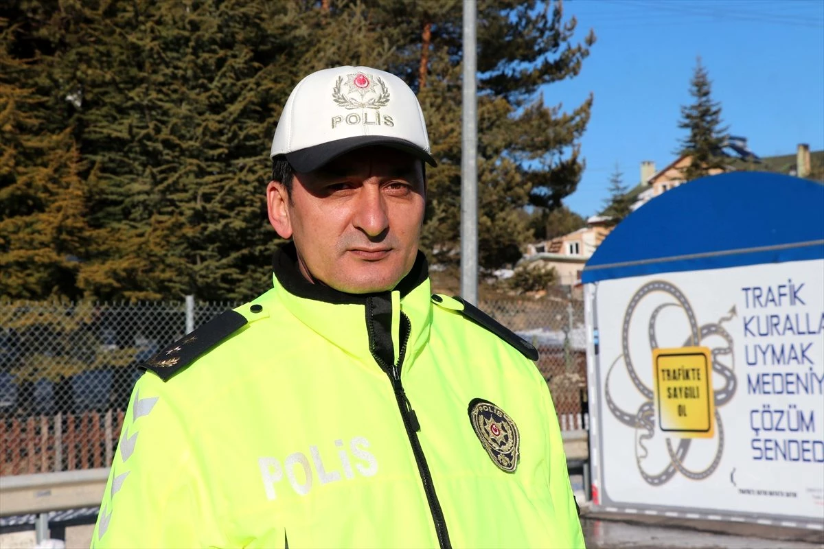 "Türkiye\'nin geçiş güzergahı"nda hız yapan sürücüler radara takıldı