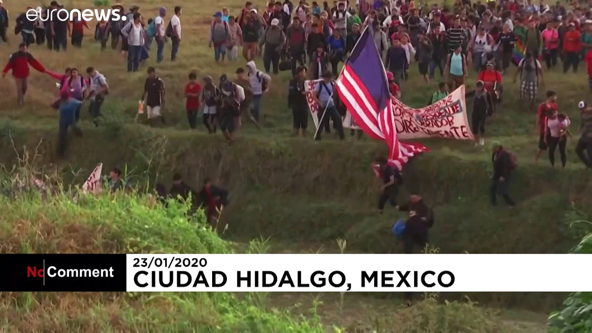 ABD\'ye ulaşmak için yola çıkan Honduraslılar Meksika\'dan geri çevrildi