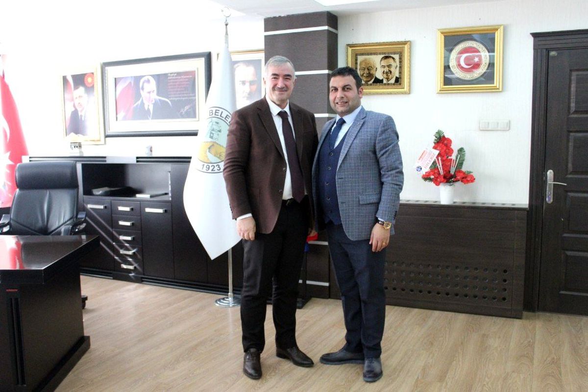 Başkan Yıldırım\'dan Başkan Turanlı\'ya destek