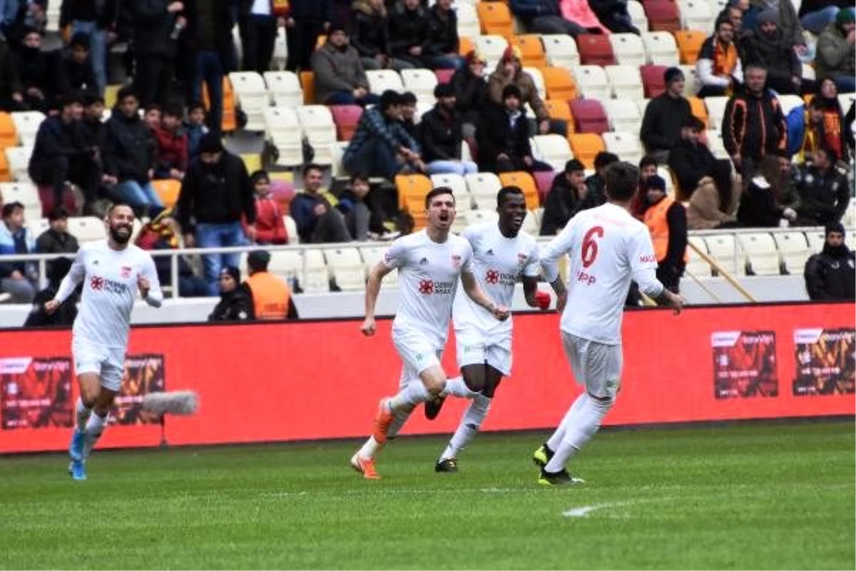 Demir Grup Sivasspor çeyrek finalde