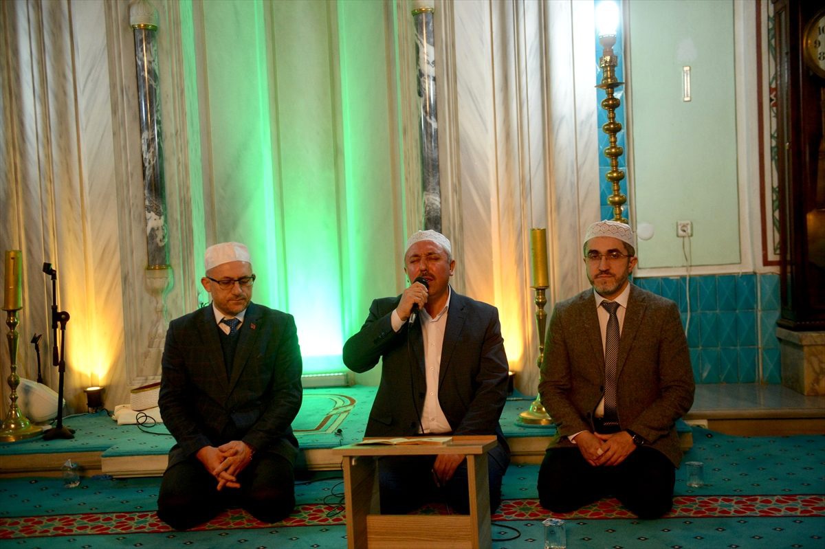 Gaffar Okkan\'ın şehit edilişinin 19. yılında Eskişehir\'de mevlit okutuldu
