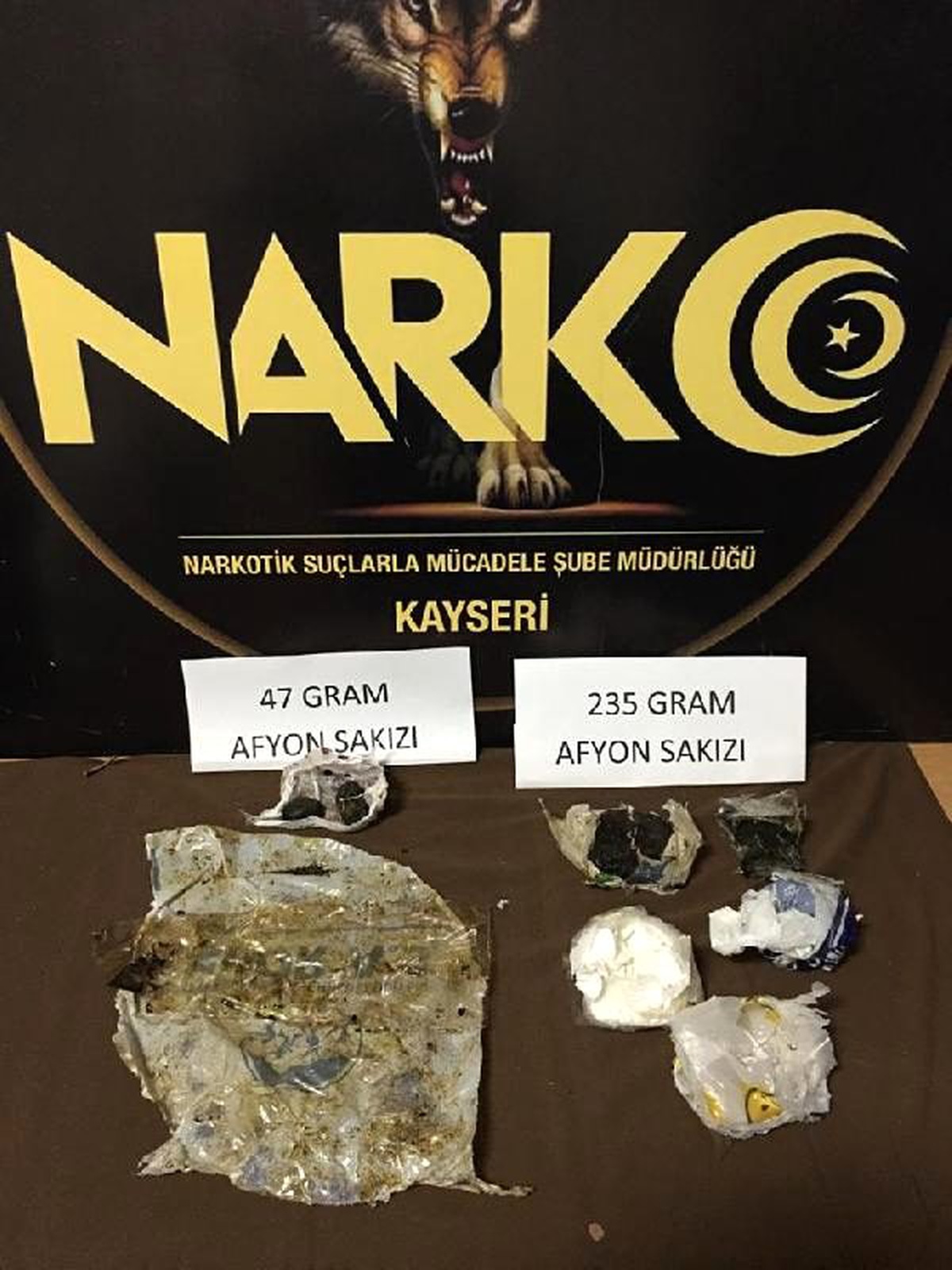 Kayseri\'de uyuşturucu tacirlerine operasyon: 2 gözaltı