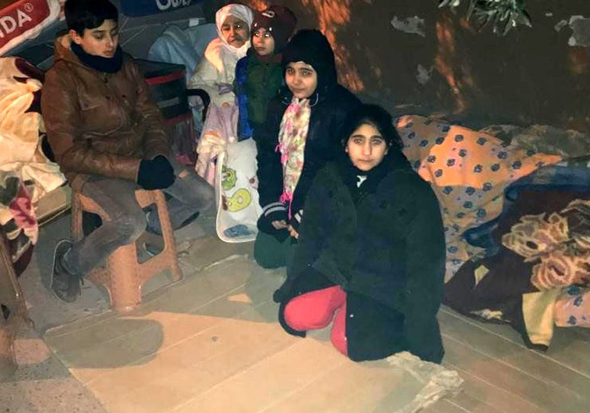 Manisa beşik gibi sallanmaya devam ediyor