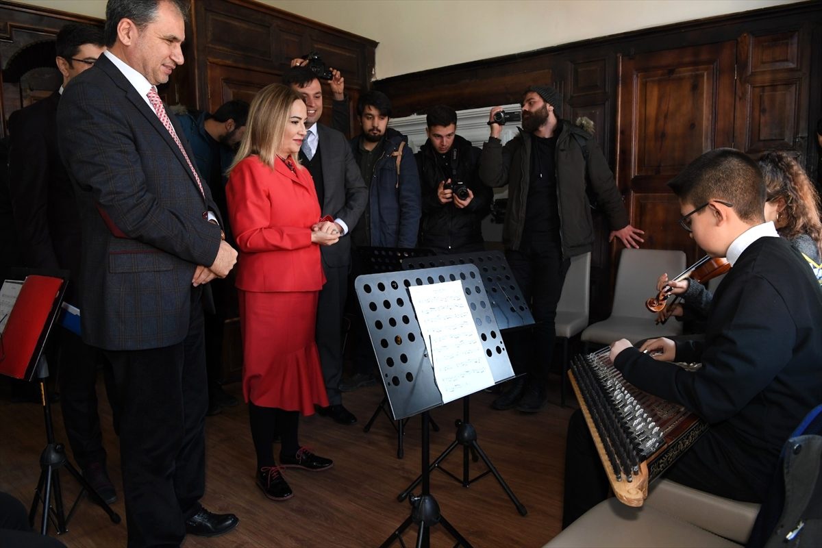 Uşak\'ta Tarihi Tekeşoğlu Konağı, gençlik merkezi olarak hizmet verecek
