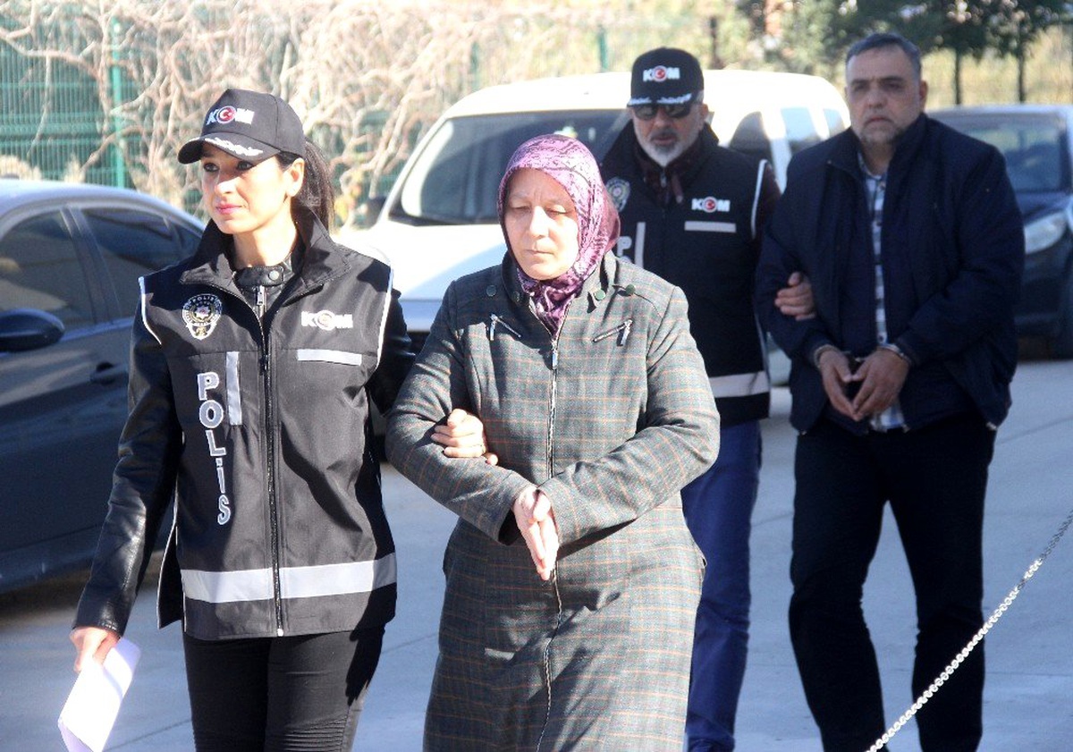 Üst düzey FETÖ\'cülere hücre evi temin eden karı koca yakalandı