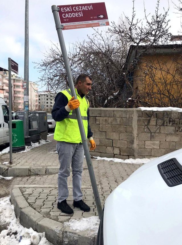 Van’da sokak isimleri için tabela çalışması Son Dakika