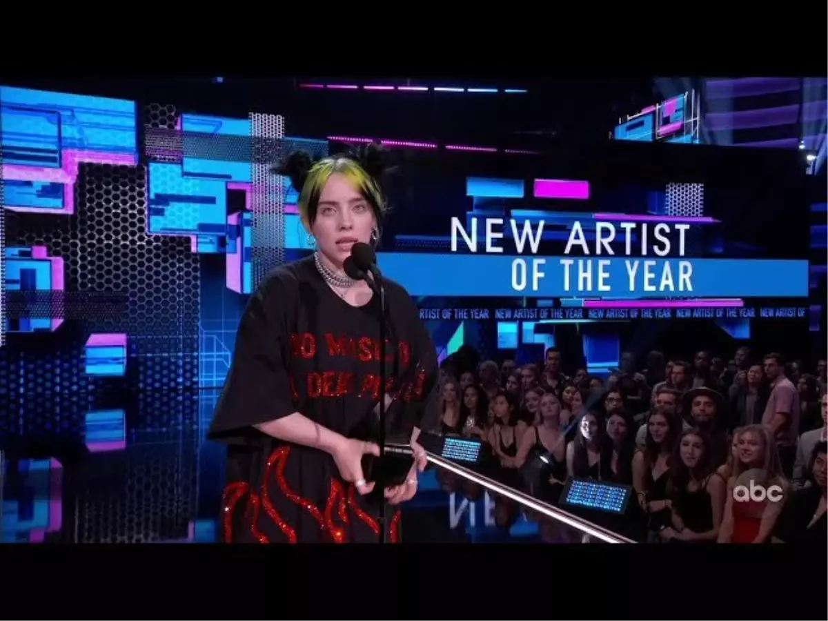 14 Ödül Alan Billie Eilish: 2018\'de intihar etmeyi düşündüm