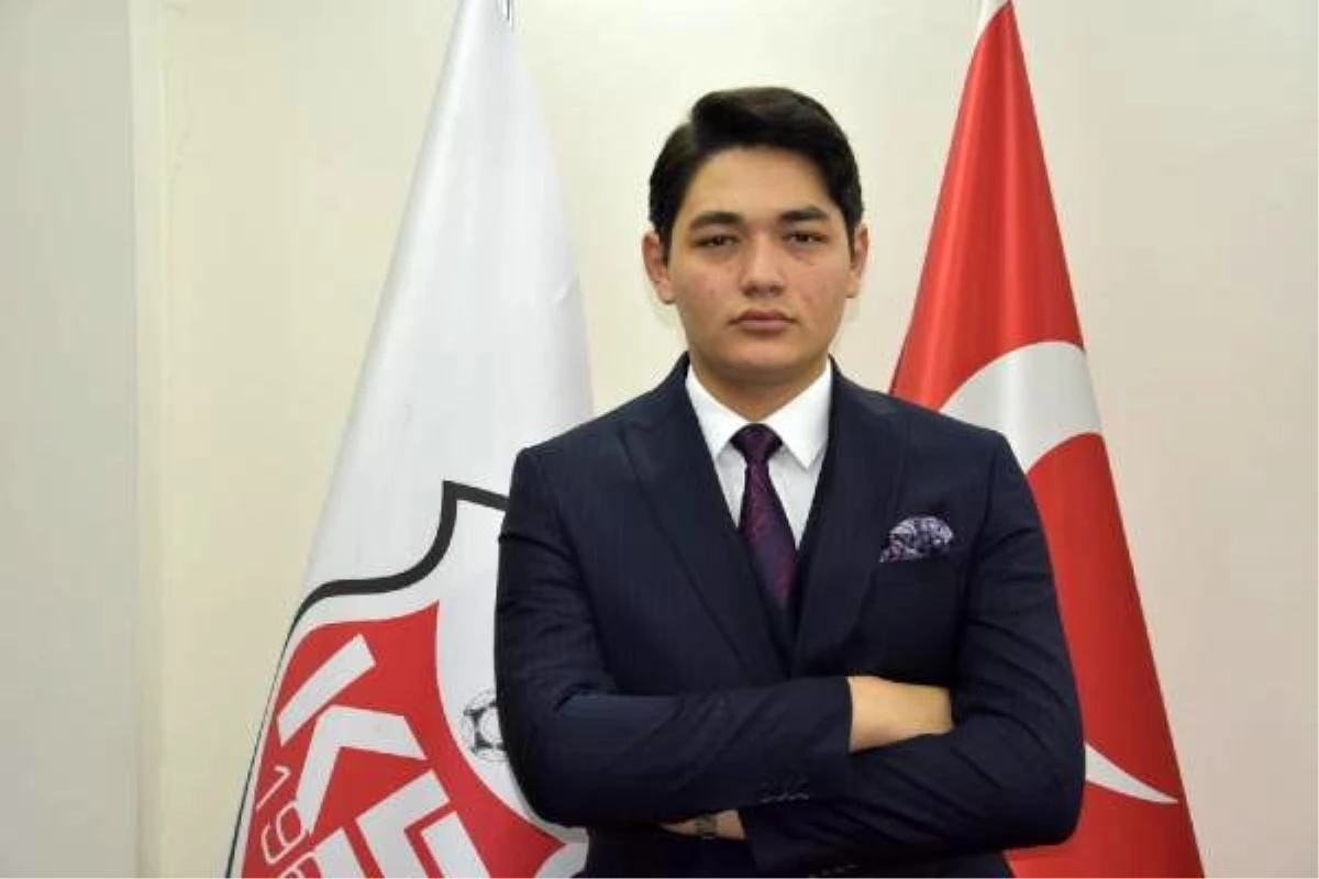 21 yaşındaki başkan Enes Ege Aygün: Hedefim \'en genç şampiyon başkan\' olmak