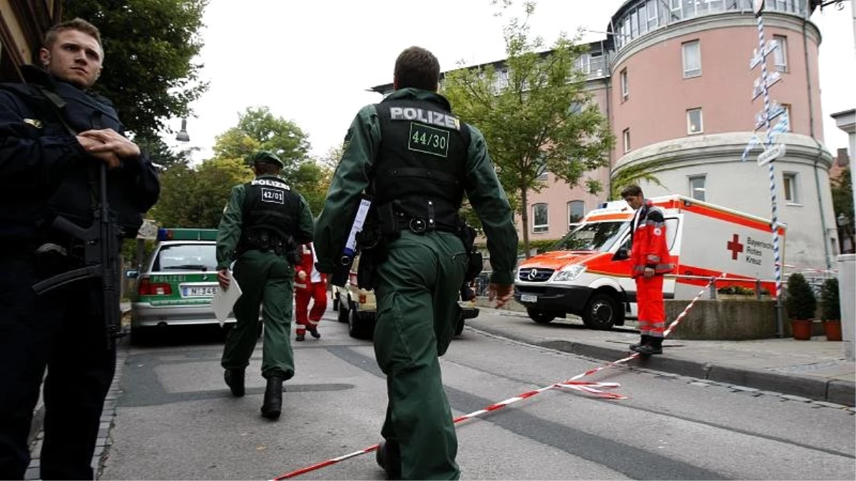 Almanya\'da silahlı saldırı: Polis en az 6 kişinin öldüğünü duyurdu