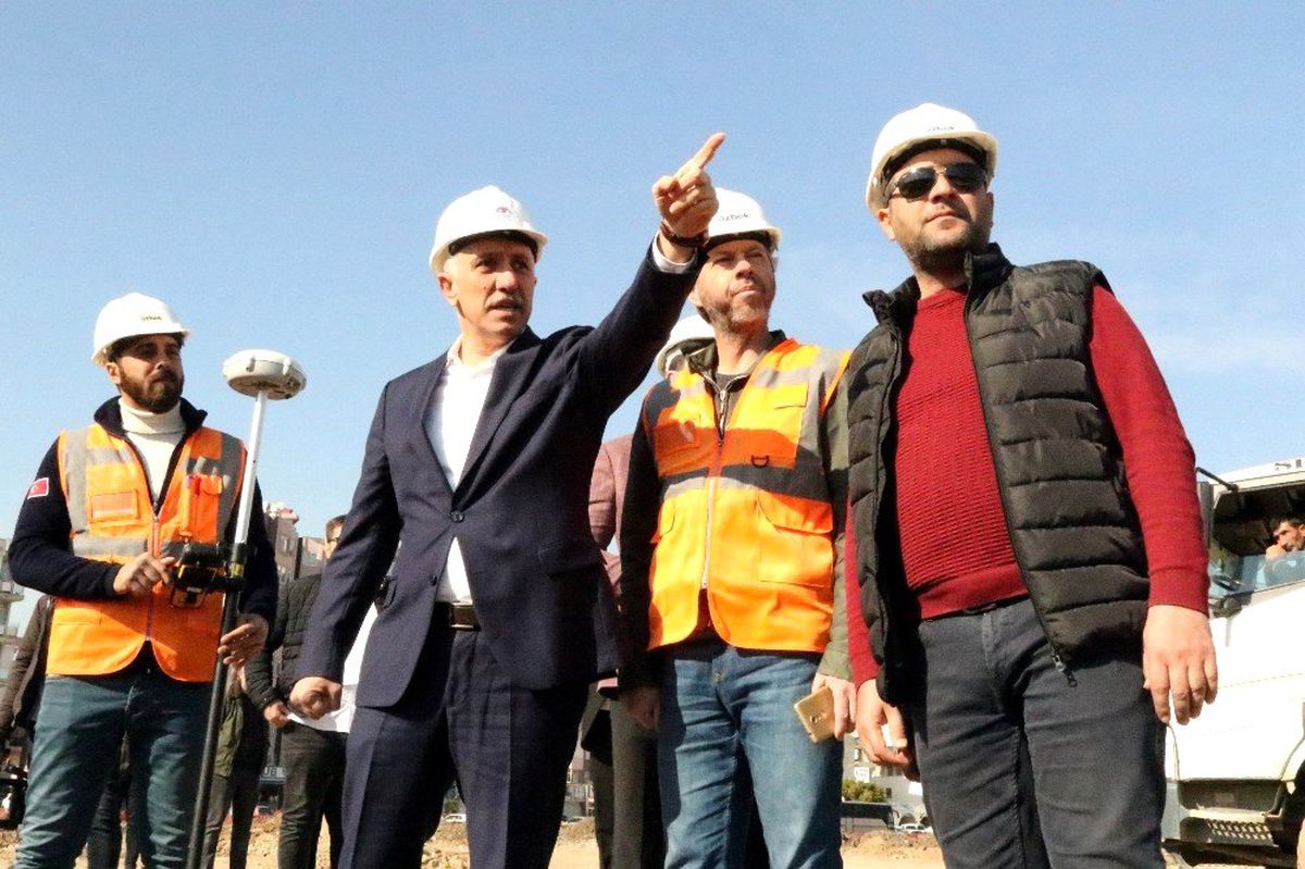 Başkan Gültak, Millet Bahçesi arazisindeki çalışmaları inceledi