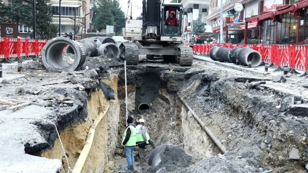 Beylikdüzü\'nün altyapı sorunları çözülüyor