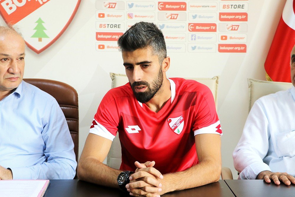 Boluspor taraftarla kavga eden futbolcunun sözleşmesini feshetti