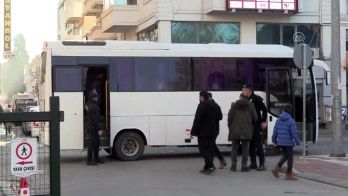 Çanakkale\'de yaşlı adamın ölü bulunmasıyla ilgili 7 kişi gözaltına alındı