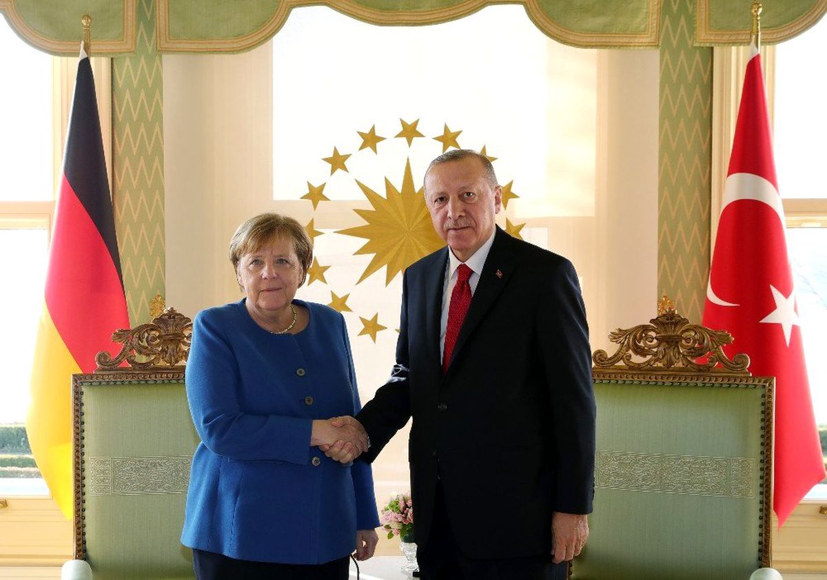Cumhurbaşkanı Erdoğan ile Merkel\'in görüşmesi başladı