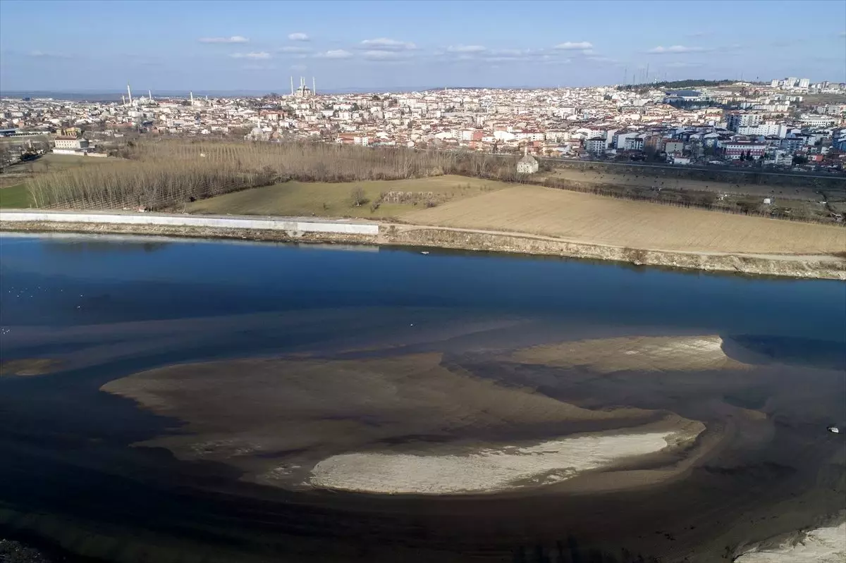 Edirne\'de kurak geçen kış çiftçiyi endişelendiriyor