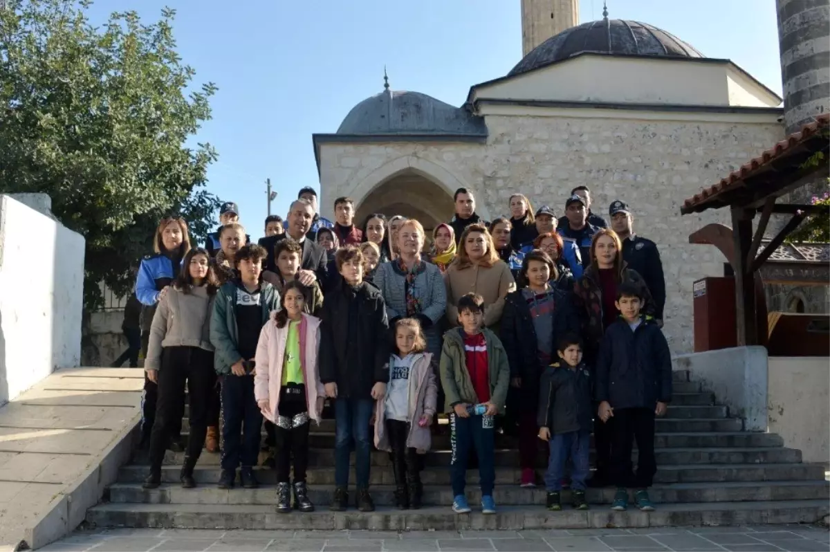 Emniyet Müdürü Aktaş şehit çocuklarını geziye gönderdi