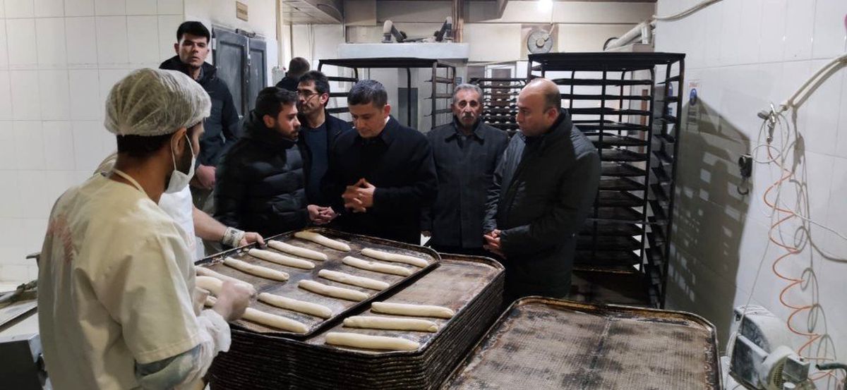 Erciş Kaymakamı ve Belediye Başkan Vekili Mehmetbeyoğlu\'ndan akşam denetimi