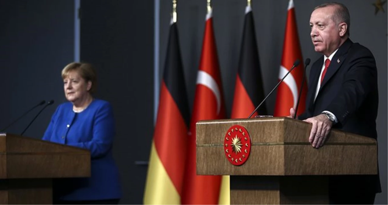 Erdoğan ile Merkel görüşmesinde imza tartışması! Erdoğan uyardı, Merkel düzeltti