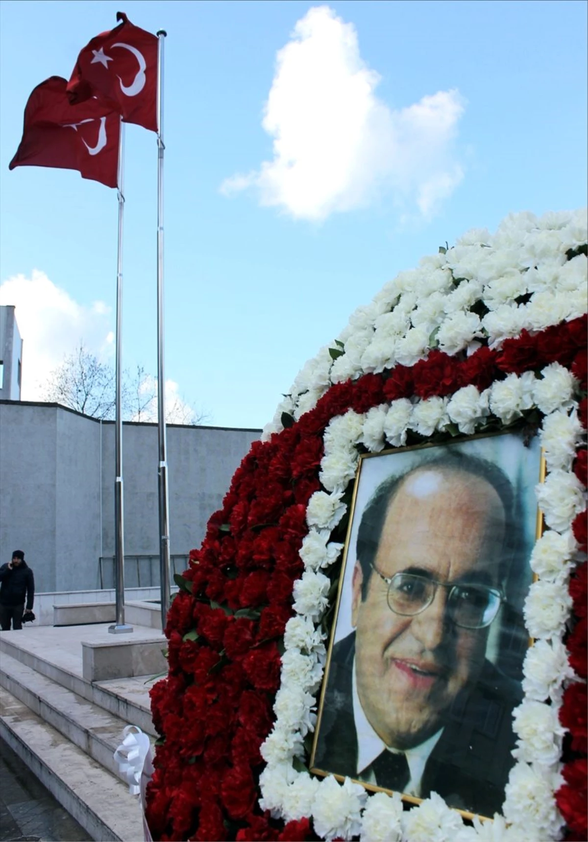 Gazeteci-yazar Uğur Mumcu Zonguldak\'ta anıldı