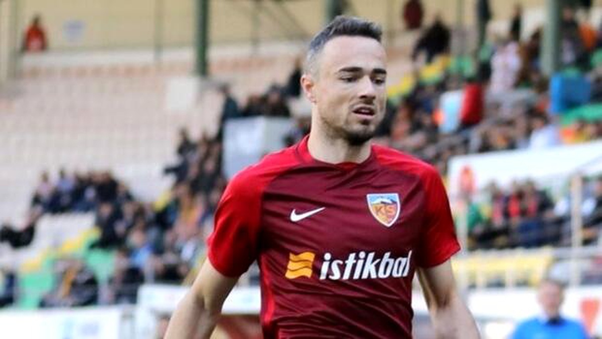 Kayserispor\'un itirazı reddedildi! Kvrzic\'in 2 maçlık cezası onandı...
