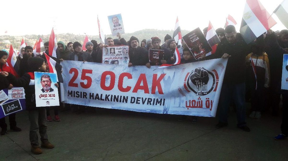 Mısır devriminin 9\'uncu yılında İstanbul\'da eylem