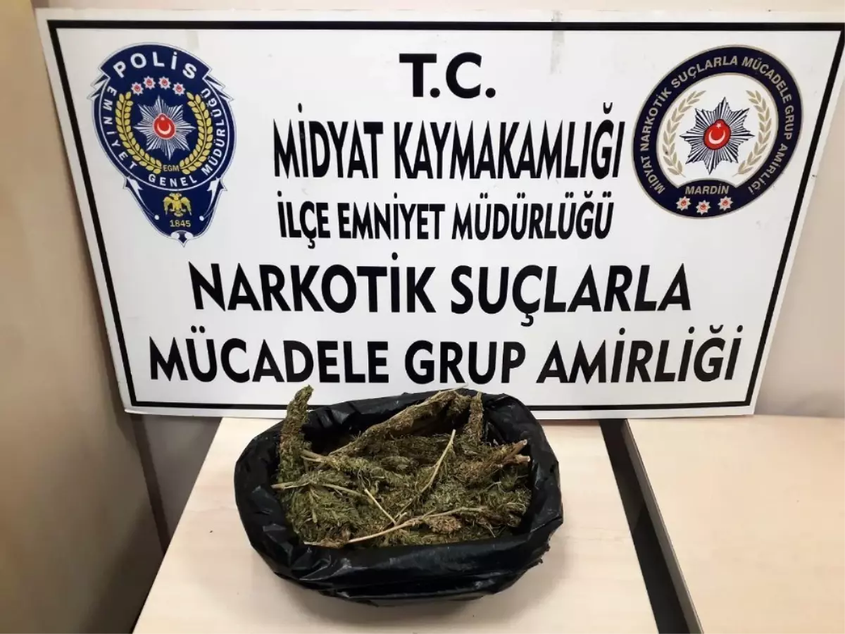 Narkotik ekipleri uyuşturucu tacirlerine göz açtırmıyor