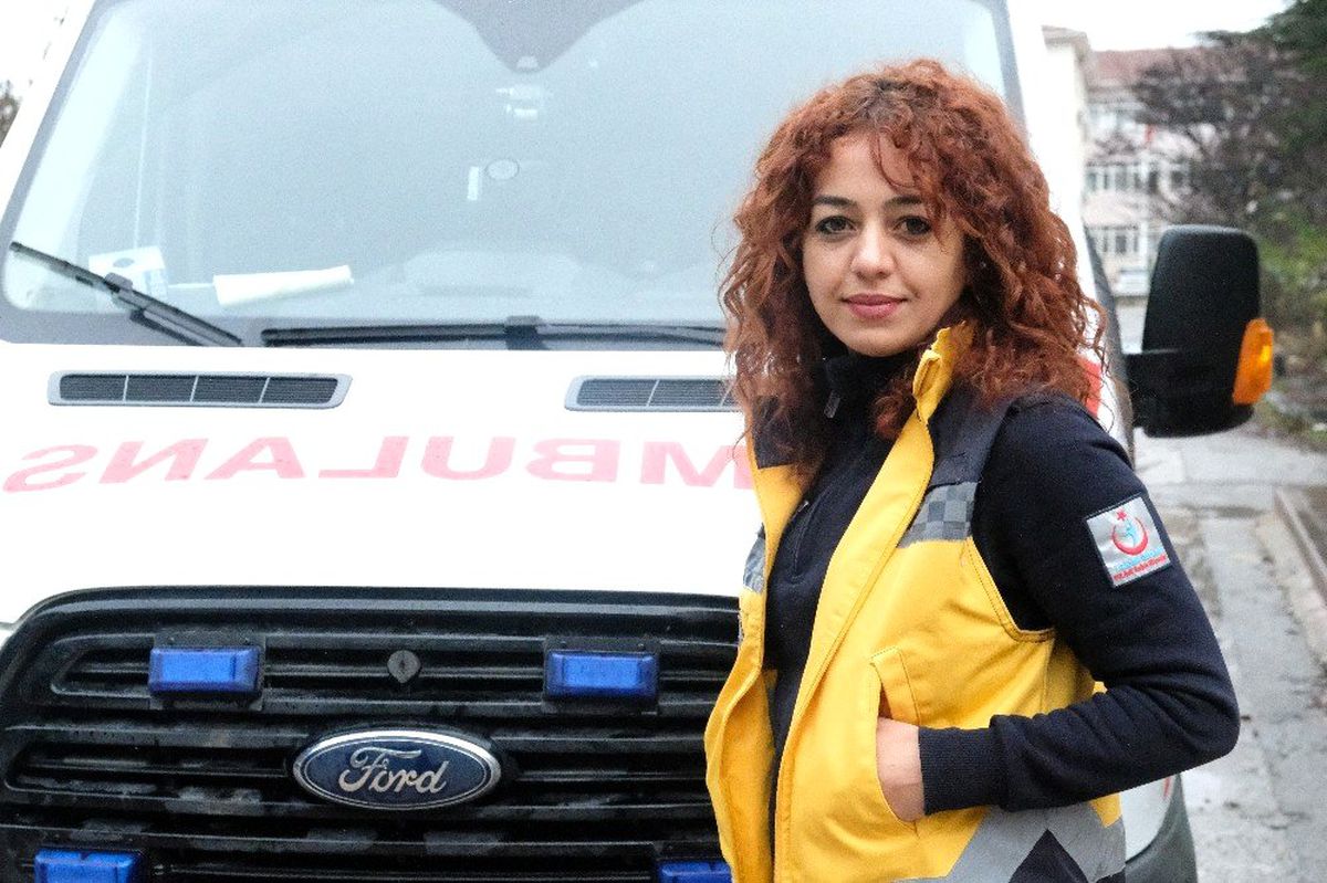(Özel) O hem direksiyon başında hem hastaların başvucunda