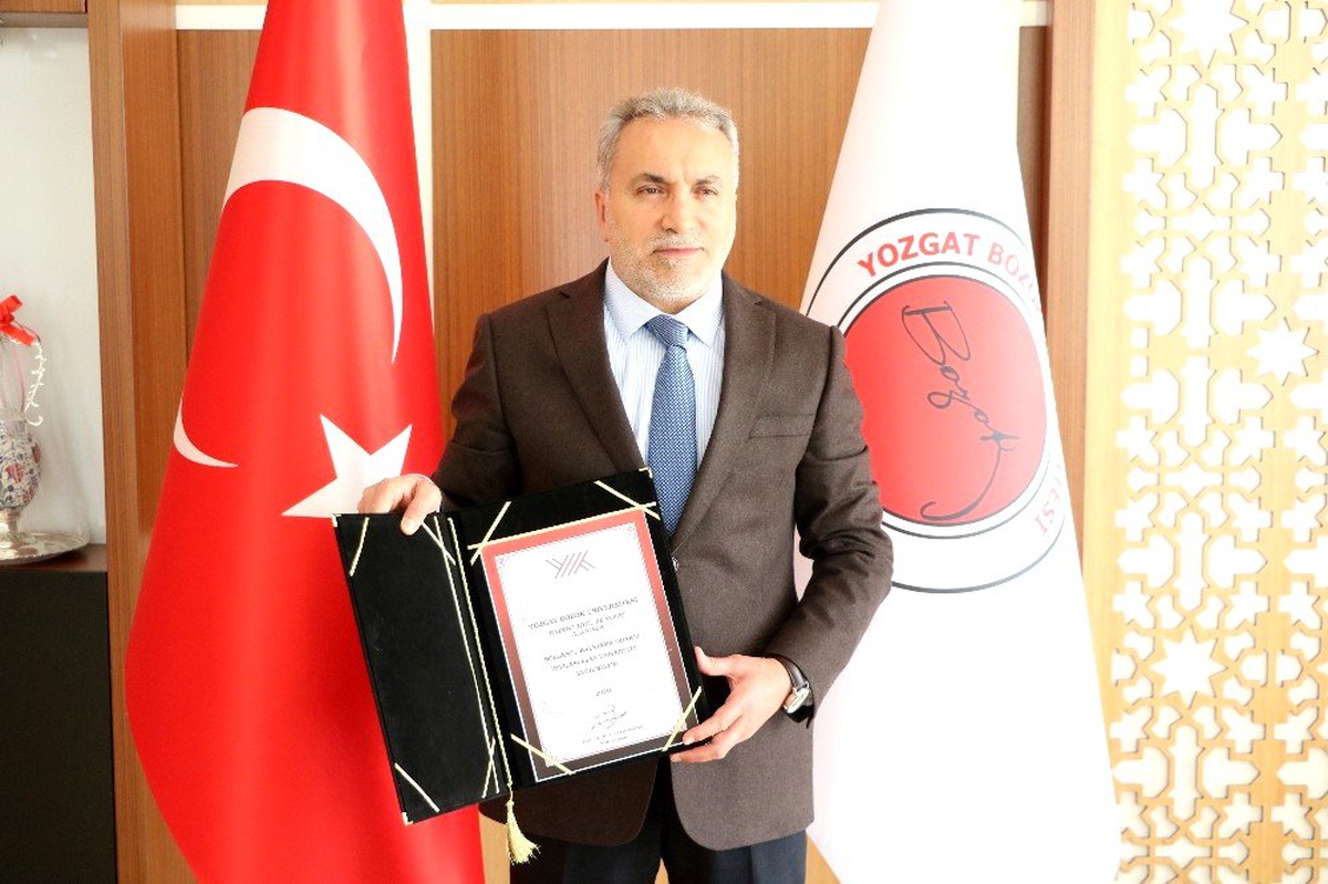 Rektör Karadağ: "Yerli otomobilimizin bataryasını biz üretebiliriz"