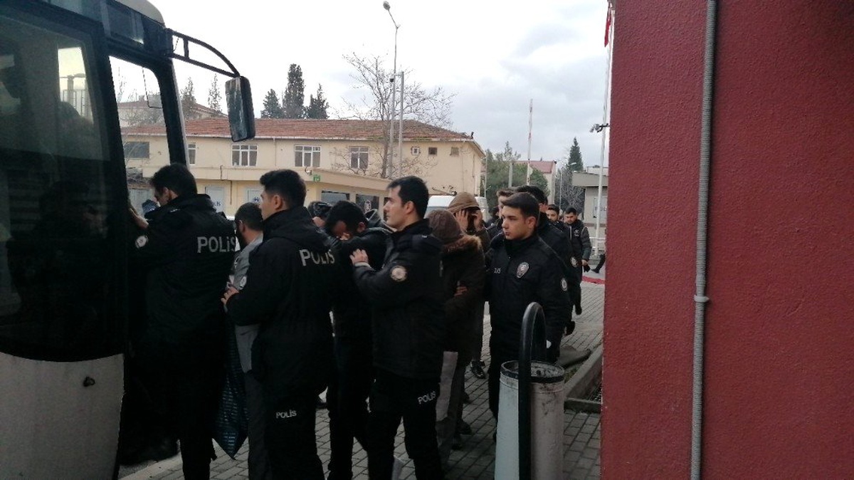Sahte akaryakıt faturası ile milyonlarca liralık vurgun yapan çeteye operasyon