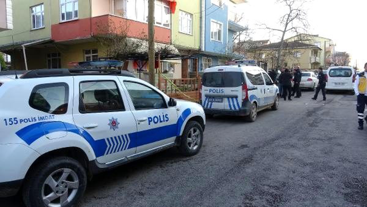 Yalnız yaşayan kadın evinde ölü bulundu, komşuları gözyaşı döktü