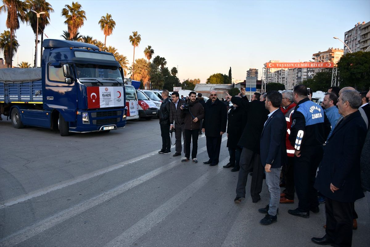 Adana\'dan Elazığ\'a yardım malzemesi desteği